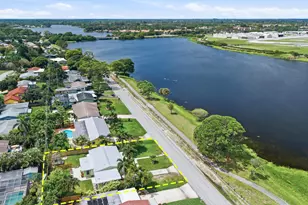 5650 Lake Osborne Dr, Lake Worth, FL 33461 - Photo 41