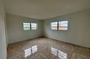 232 NE 12th Ave, Hallandale Beach, FL 33009 - Photo 13