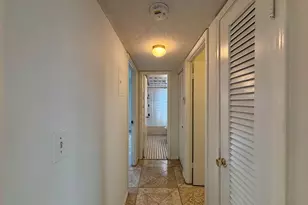 232 NE 12th Ave, Hallandale Beach, FL 33009 - Photo 7