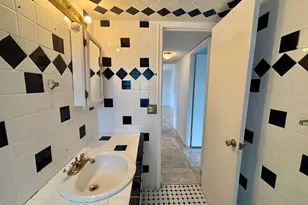 232 NE 12th Ave, Hallandale Beach, FL 33009 - Photo 11