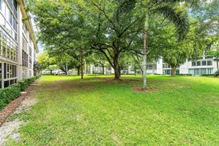 2003 Granada Dr, Coconut Creek, FL 33066 - Photo 27