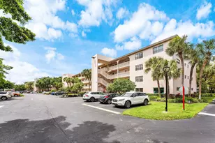 2003 Granada Dr, Coconut Creek, FL 33066 - Photo 3