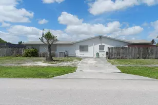 3151 Pinehurst Dr, Lake Worth, FL 33467 - Photo 13