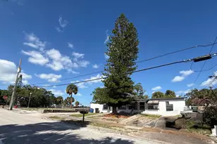424 N 6th St, Fort Pierce, FL 34950 - Photo 7
