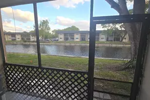 8040 N Colony Cir Circle, Tamarac, FL 33321 - Photo 17