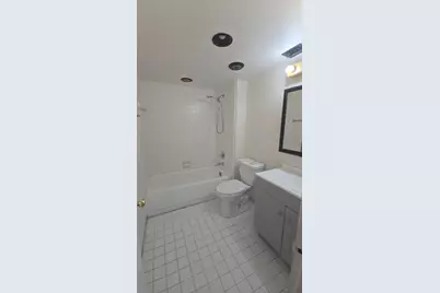 8040 N Colony Cir Circle #102, Tamarac, FL 33321 - Photo 13