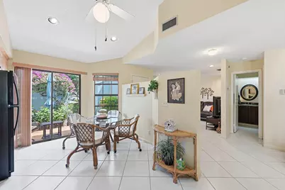 8362 Waterford Avenue, Tamarac, FL 33321 - Photo 11