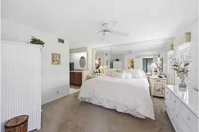 8362 Waterford Avenue, Tamarac, FL 33321 - Photo 19