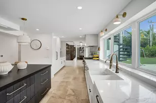 2421 NE 12th St, Fort Lauderdale, FL 33304 - Photo 29