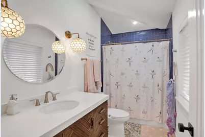 2421 NE 12th Street, Fort Lauderdale, FL 33304 - Photo 95