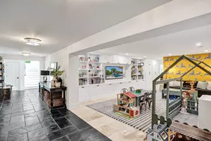 2421 NE 12th St, Fort Lauderdale, FL 33304 - Photo 47