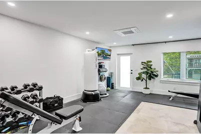 2421 NE 12th Street, Fort Lauderdale, FL 33304 - Photo 43