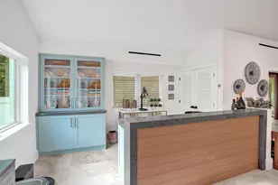 2421 NE 12th St, Fort Lauderdale, FL 33304 - Photo 17
