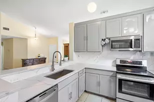 904 Magnolia Ave, North Lauderdale, FL 33068 - Photo 15