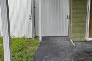 2321 Tarpon Dr, Miramar, FL 33023 - Photo 5