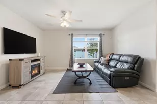 1031 SW Alexandria Ave, Port Saint Lucie, FL 34953 - Photo 5