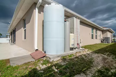 1513 NE 43rd Terrace, Cape Coral, FL 33909 - Photo 33