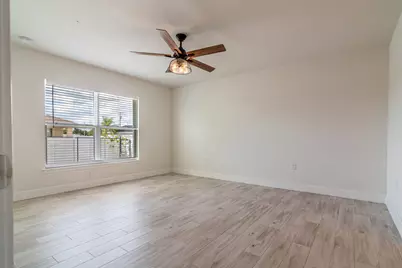 1513 NE 43rd Terrace, Cape Coral, FL 33909 - Photo 15