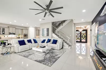 8952 Cypress Grove Lane, Royal Palm Beach, FL 33436 - Photo 9