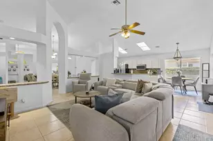 150 Bent Tree Dr, Palm Beach Gardens, FL 33418 - Photo 9