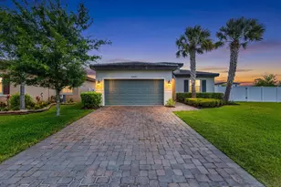 12431 NW Stanis Ln, Port Saint Lucie, FL 34987 - Photo 3