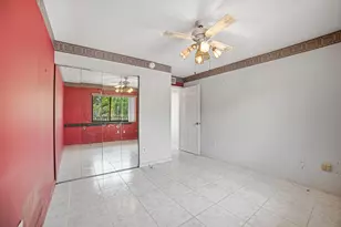 10442 E Clairmont Cir, Tamarac, FL 33321 - Photo 17