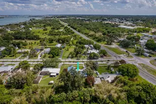 320 Chamberlain Blvd, Fort Pierce, FL 34946 - Photo 53