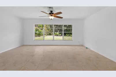320 Chamberlain Boulevard, Fort Pierce, FL 34946 - Photo 19