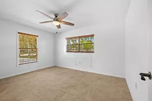 320 Chamberlain Blvd, Fort Pierce, FL 34946 - Photo 37