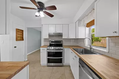 320 Chamberlain Boulevard, Fort Pierce, FL 34946 - Photo 27