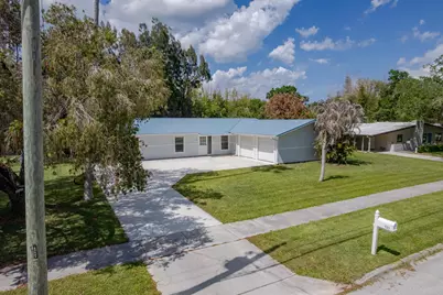 320 Chamberlain Boulevard, Fort Pierce, FL 34946 - Photo 5