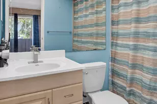 82 Flanders B, Delray Beach, FL 33484 - Photo 11