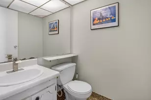 82 Flanders B, Delray Beach, FL 33484 - Photo 9