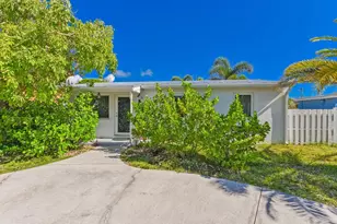 727 Bunker Rd, West Palm Beach, FL 33405 - Photo 3