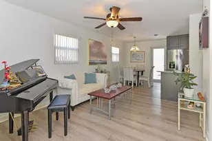 727 Bunker Rd, West Palm Beach, FL 33405 - Photo 9