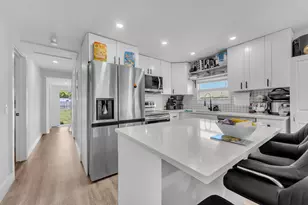621 NW 15th Ave, Pompano Beach, FL 33069 - Photo 3