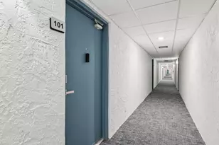 3004 NE 5th Terrace, Wilton Manors, FL 33334 - Photo 33