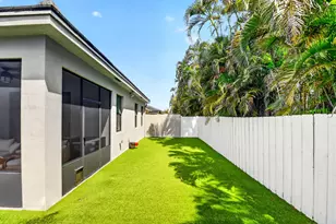 7527 Moonrise Dr, Lake Worth, FL 33467 - Photo 43