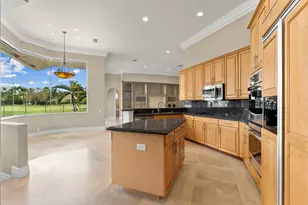 2579 Mayfair Ln, Weston, FL 33327 - Photo 15