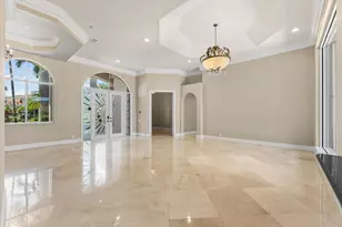 2579 Mayfair Ln, Weston, FL 33327 - Photo 9