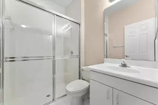 2579 Mayfair Ln, Weston, FL 33327 - Photo 29