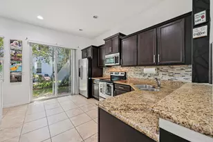 482 Graham Pl, Boynton Beach, FL 33435 - Photo 7