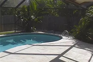 6050 Amberwoods Dr, Boca Raton, FL 33433 - Photo 11
