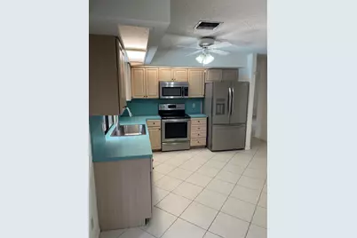 6050 Amberwoods Drive, Boca Raton, FL 33433 - Photo 5