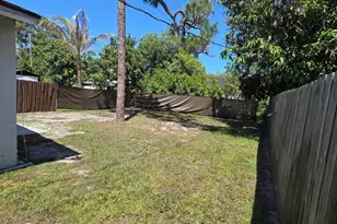 5803 SE Collins Ave, Stuart, FL 34997 - Photo 15