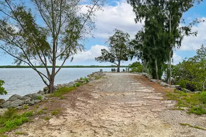 3586 Lucia Drive, Vero Beach, FL 32967 - Photo 11