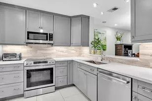 4335 Carambola Cir N, Coconut Creek, FL 33066 - Photo 9