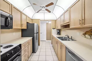 1111 S Ocean Blvd, Boca Raton, FL 33432 - Photo 11