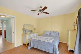 370 Horizon St E, Boynton Beach, FL 33435 - Photo 5