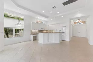 9258 Via Elegante, Wellington, FL 33411 - Photo 7